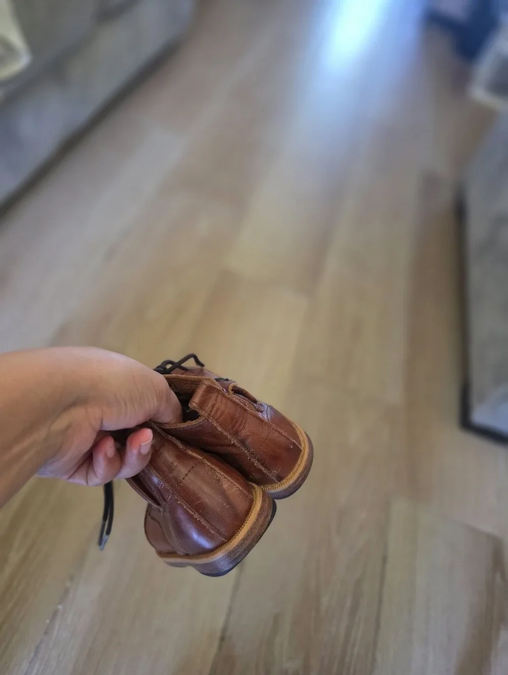 Mikoleon size 27